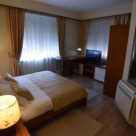 Sokrat Hotell 4*
