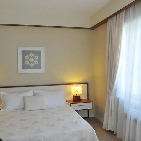 Hotell Sokrat Tirana