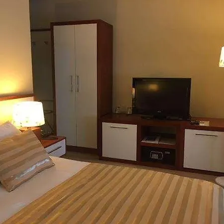 Szálloda Sokrat 4*