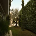 Sokrat ホテル ティラナ