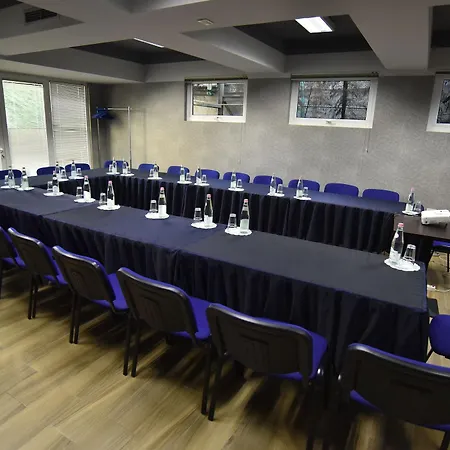 Szálloda Sokrat Tirana